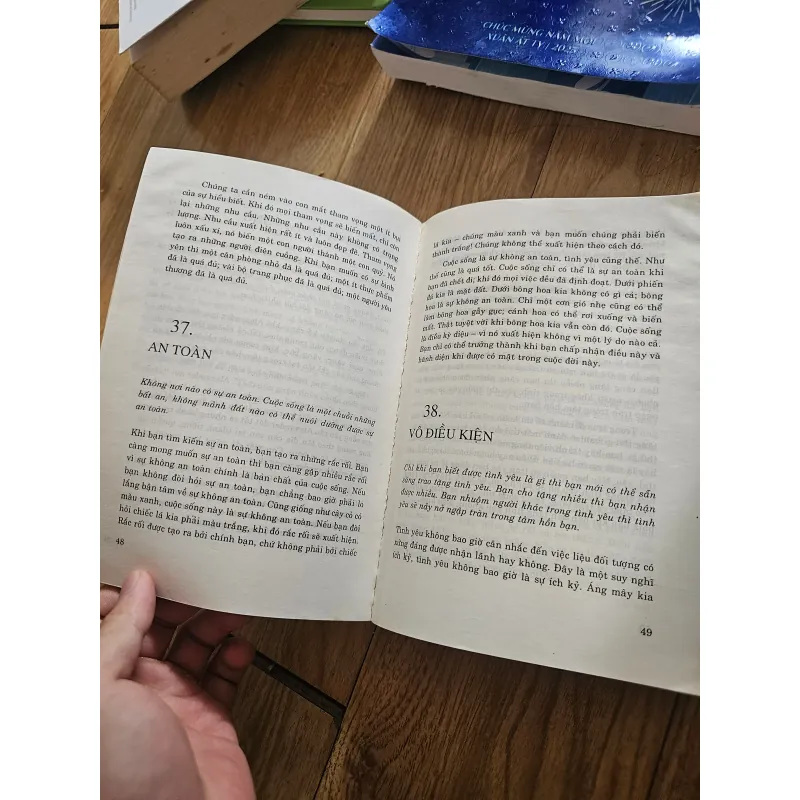 Luận về cuộc đời
50k 758031