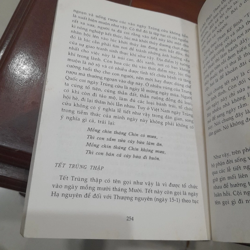 Nghi lễ VÒNG ĐỜI NGƯỜI (PGs. Lê Trung Vũ chủ biên) 276182