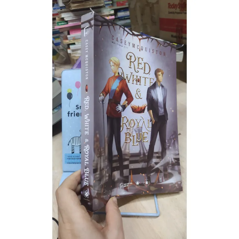 Sách: Red white & Royal Blue - TG: Casey McQuiston (B3) 1027092