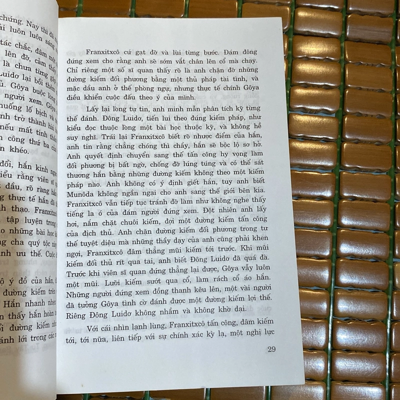 BỨC HỌA MAJA KHỎA THÂN, SAMUEL EDWARDS, XUẤT BẢN NĂM 2001 477439