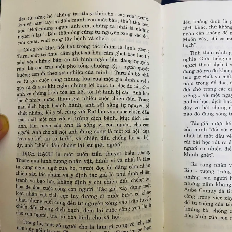 Albert Camus – Dịch Hạch 1013676