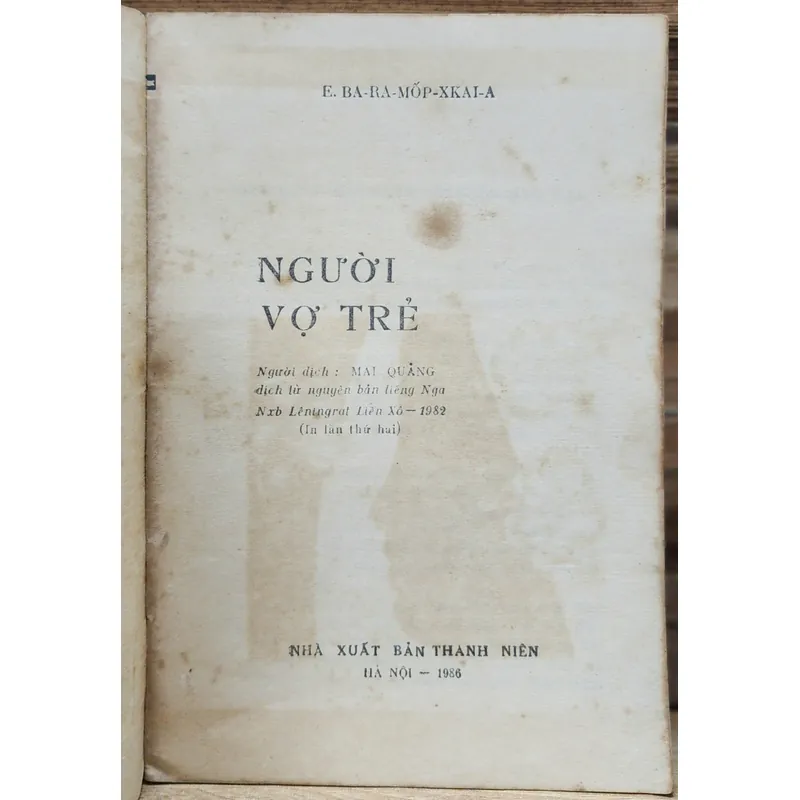 Văn học Nga - Người vợ trẻ 711621