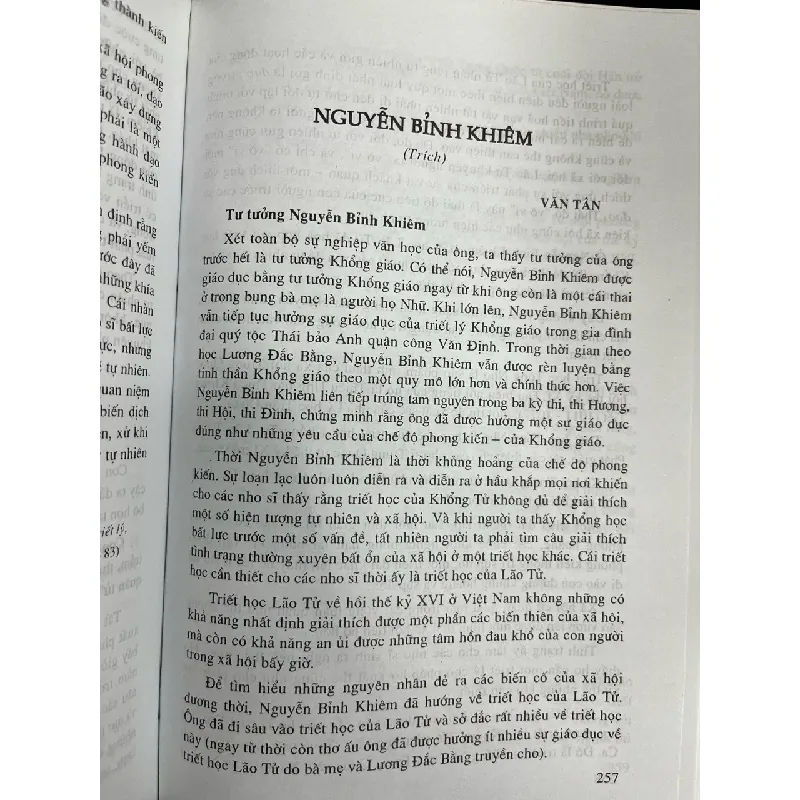 Nguyễn Bình Khiêm về tác gia và tác phẩm 693407