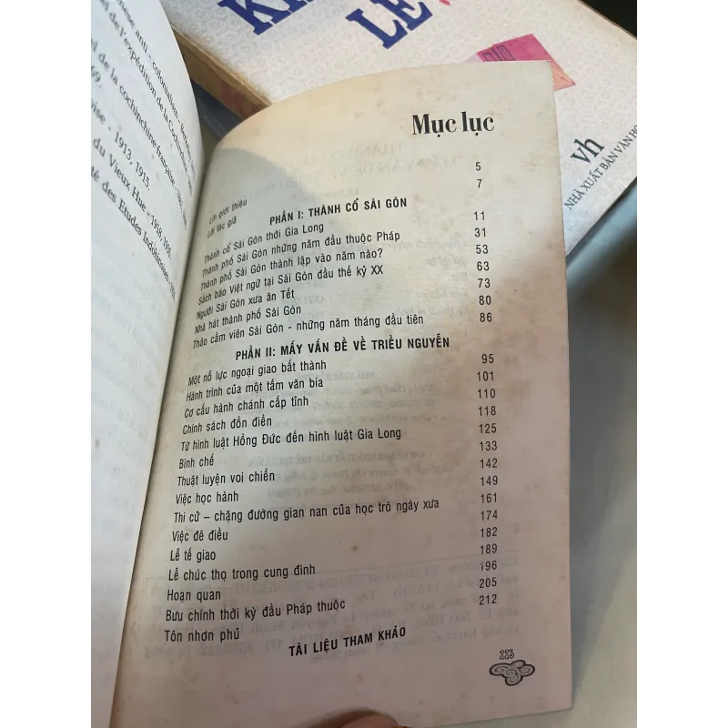THÀNH CỔ SÀI GÒN: MẤY VẤN ĐỀ VỀ TRIỀU NGUYỄN - LÊ NGUYỄN  1023182
