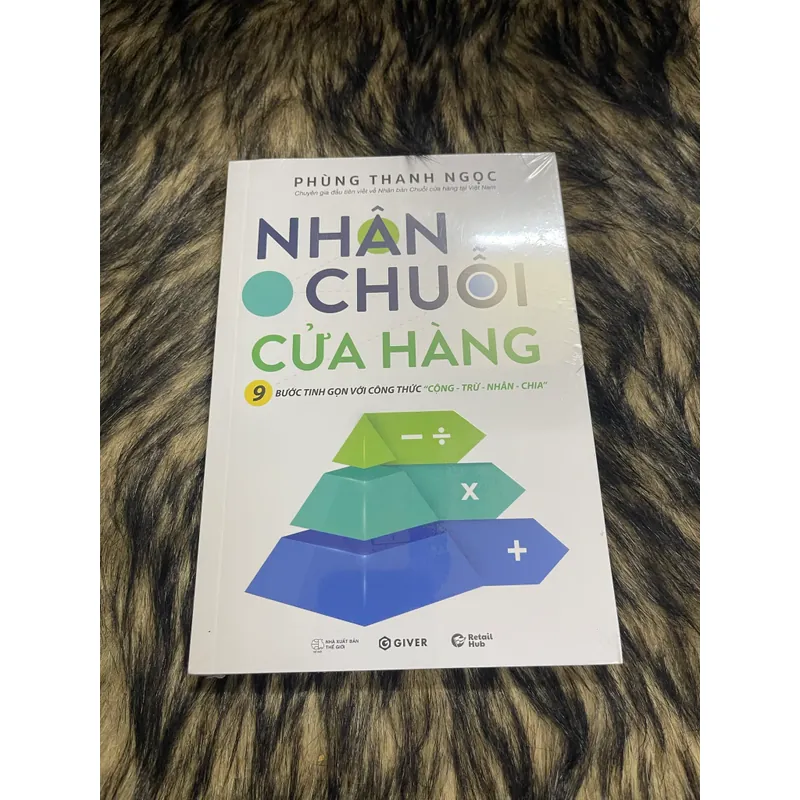 Nhân chuỗi cửa hàng 596874