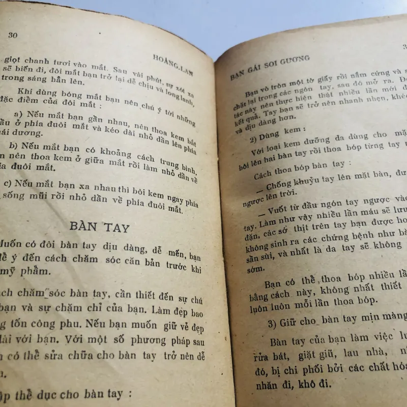 BẠN GÁI SOI GƯƠNG ( Hoàng Lan) 758067