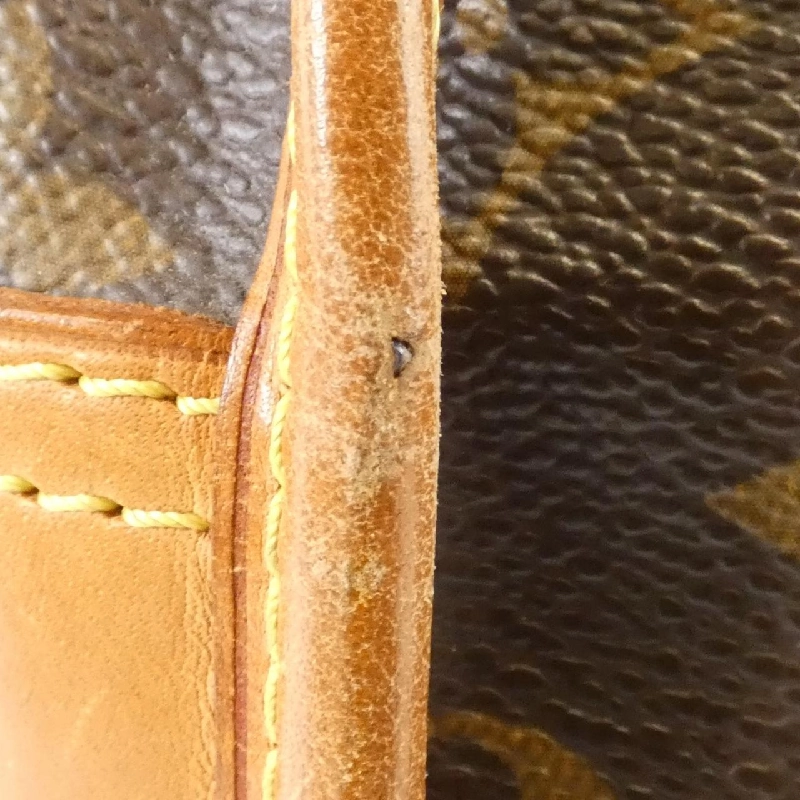 Túi đeo vai Louis Vuitton Monogram Congo MM M40116 611076