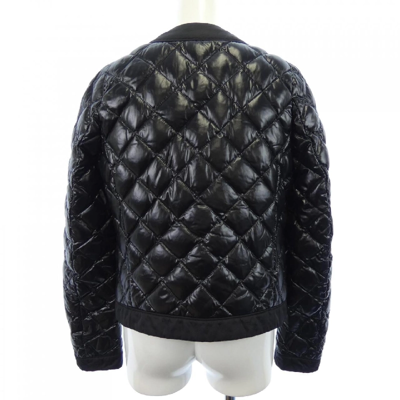 Áo khoác lông vũ MONCLER BAIE 633771