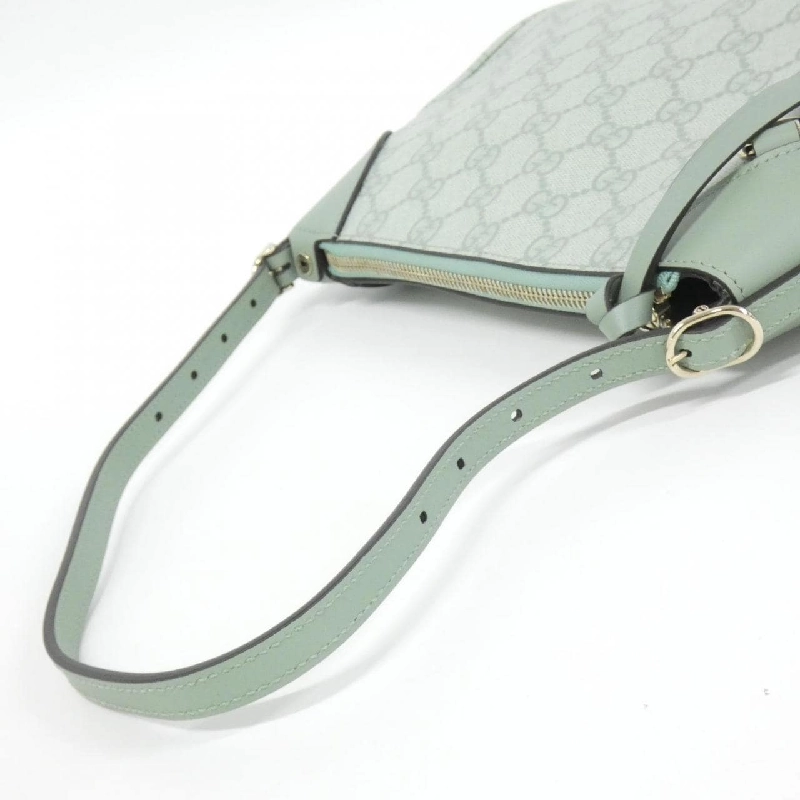 Túi đeo vai GG EMBLEM 815218 FAEEA của Gucci - Hàng hiệu Chính hãng 763939