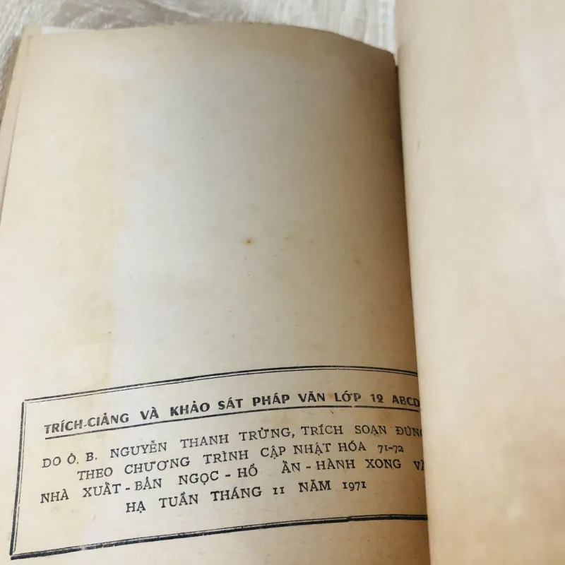 KHẢO SÁT PHÁP VĂN ( lớp 12 ABCD) 971776