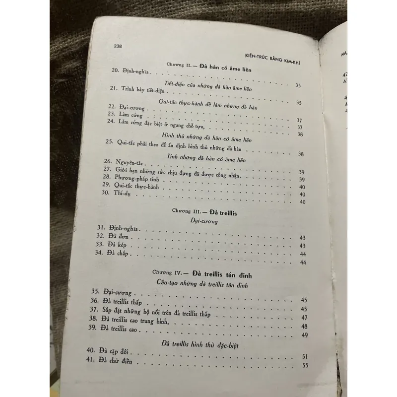 Kiến trúc bằng kim khí- 2 tập - khổ lớn- in trước 75  711869