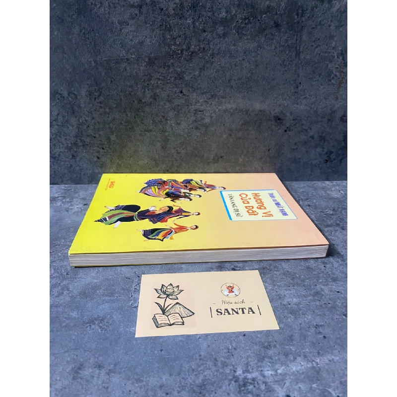 Hương vị của đất (văn lang dị sử)- Thiền sư Thích Nhất Hạnh 787646