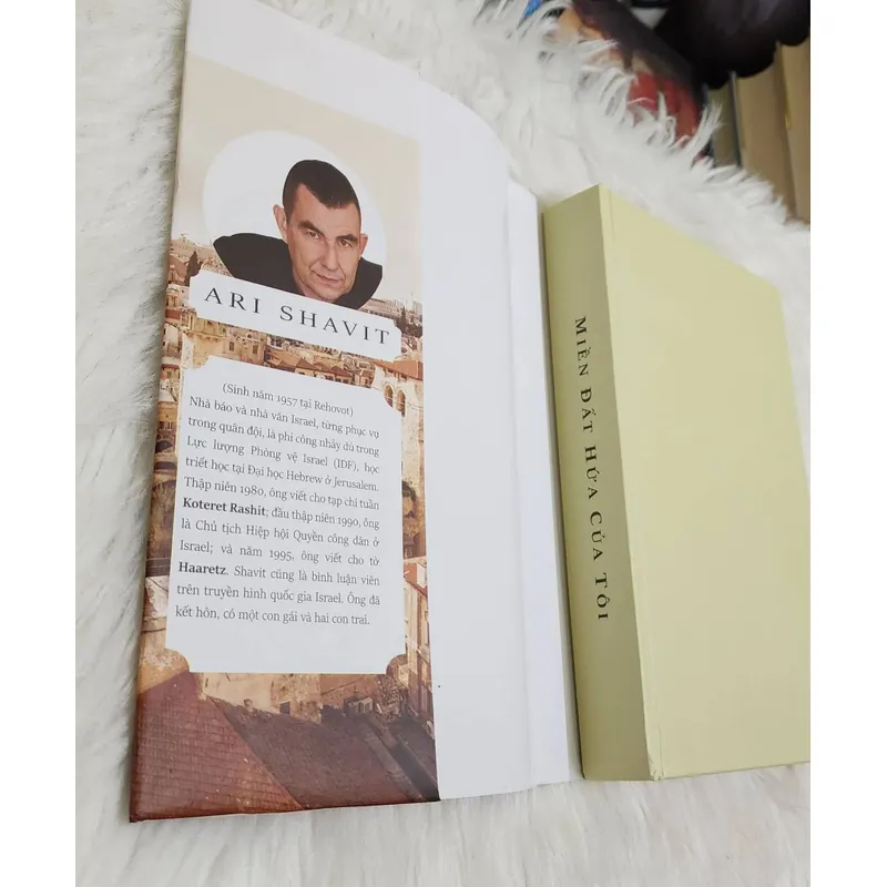 Tiểu thuyết MIỀN ĐẤT HỨA CỦA TÔI (bìa cứng) 731300