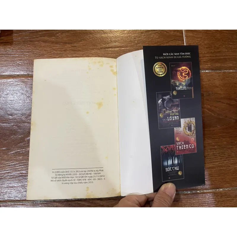 Mắt Thiên Phật . Toái Long Môn . Sách Thiên Cơ . Độc Chủ có 4 cuốn  763226