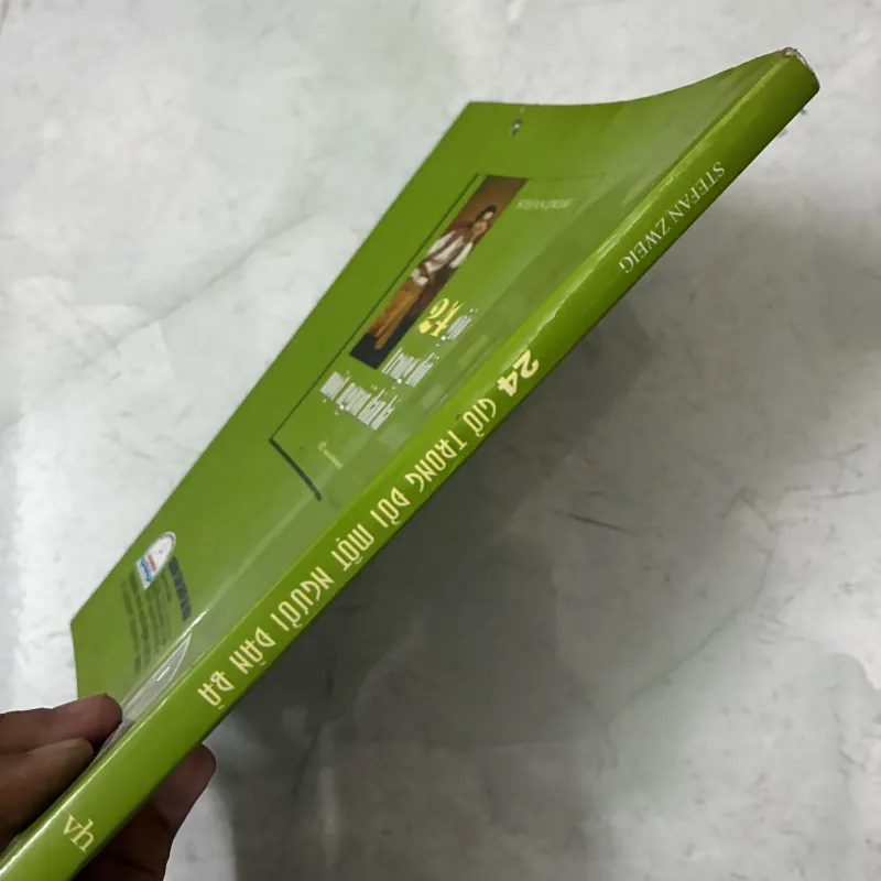 24 giờ trong đời một người đàn bà 1040706