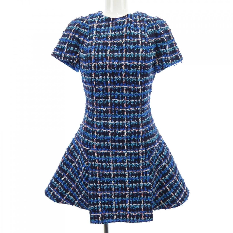 Đầm LOUIS VUITTON FNRP88TY0 648570