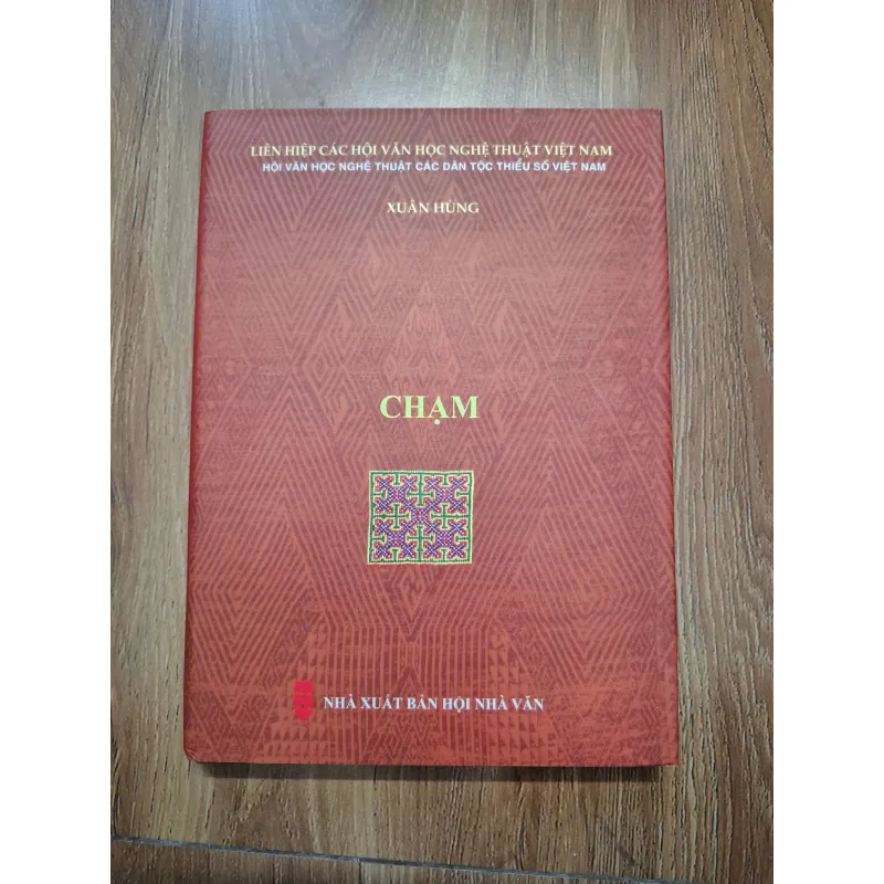 CHẠM - Xuân Hùng - Tản văn/Truyện ngắn 761710