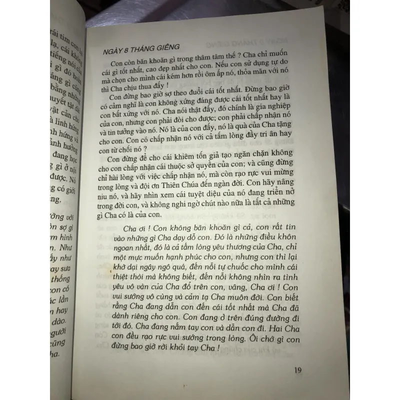Tiếng thì thầm và lời đáp trả - Eileen Caddy 1009132