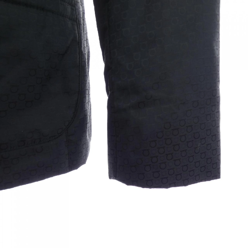 Áo khoác lông vũ SALVATORE FERRAGAMO - Hàng hiệu Authentic 823142