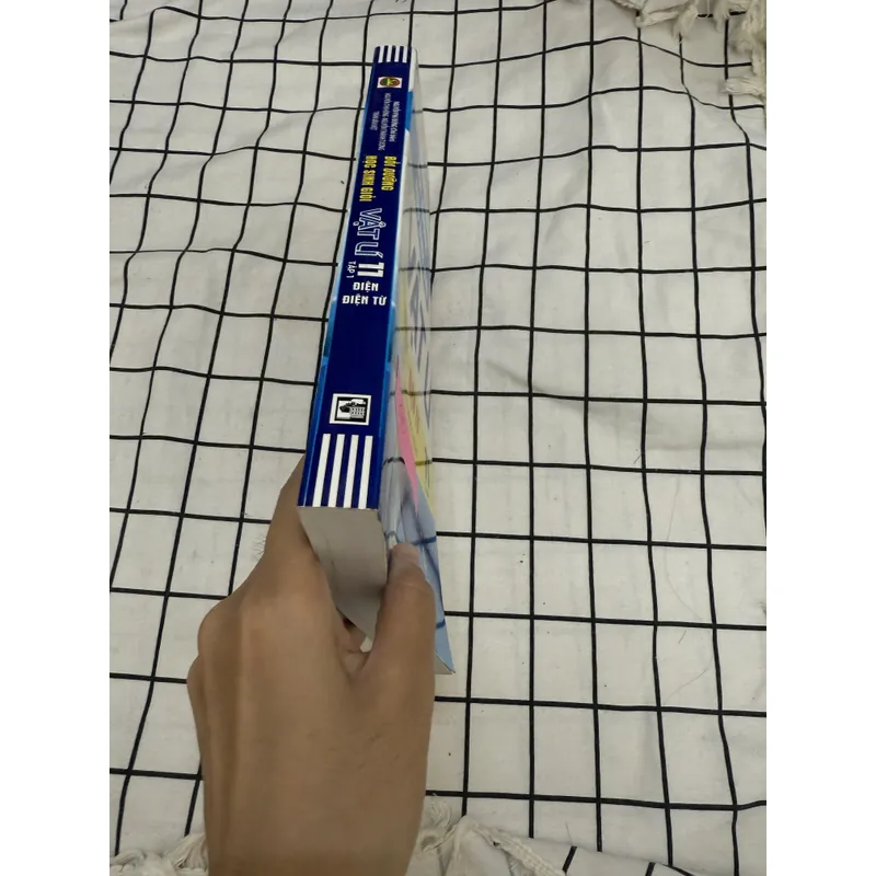 Bồi dưỡng Học sinh giỏi vật lí lớp 11 596957