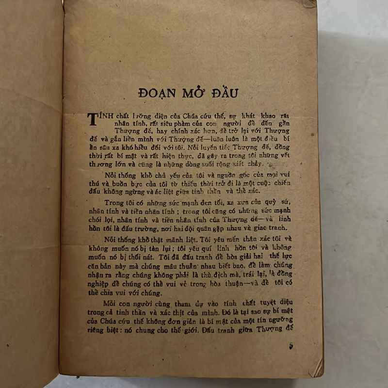 Cám dỗ cuối cùng của Chúa - Nikos Kazantzakis  519362