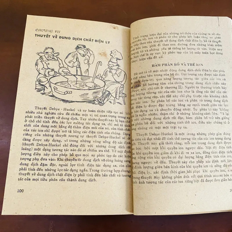 Từ tinh thể đến dung lịch (1985) 976822