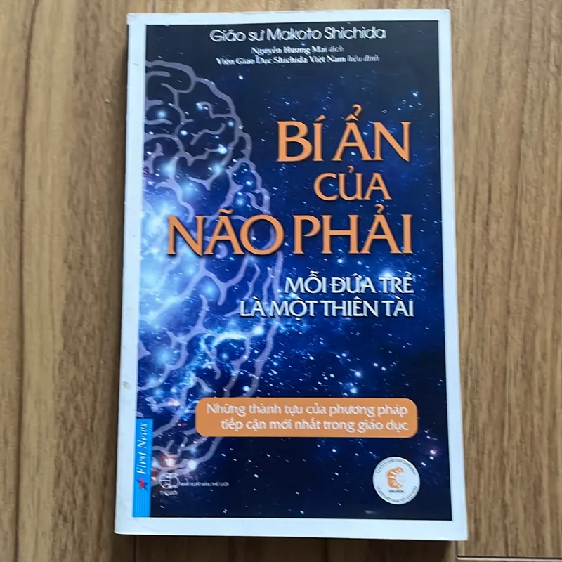 Sách bí ẩn của não phải  681463