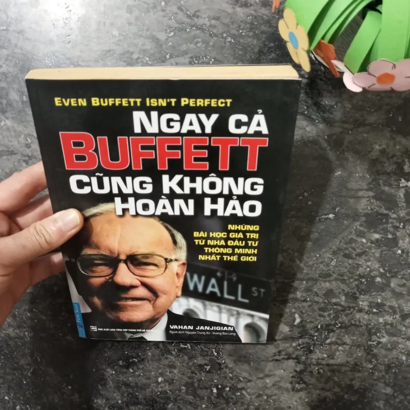 Sách Ngay Cả Buffett Cũng Không Hoàn Hảo - Vahan Janjigian 961614