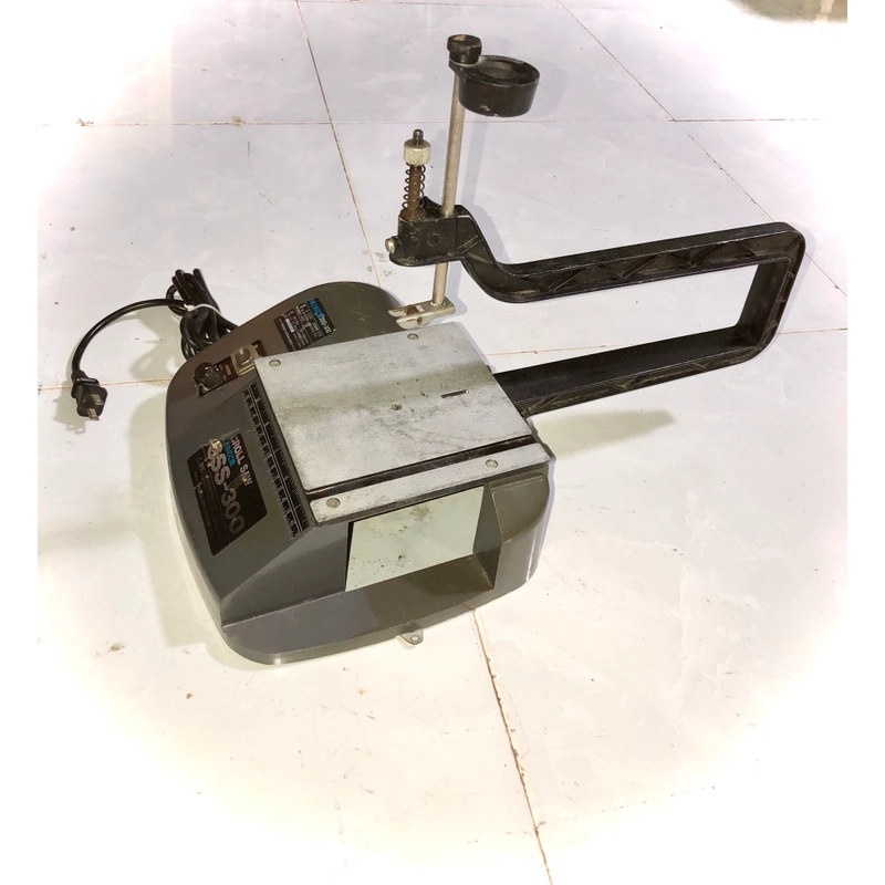 Máy Cưa Chỉ (Scroll Saw) SS-300 Nội Điạ Nhật 541089