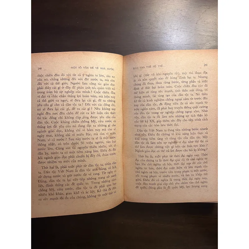 📖 Một số vấn đề về Nhà nước ( Phạm Văn Đồng- xb 1980) 590803