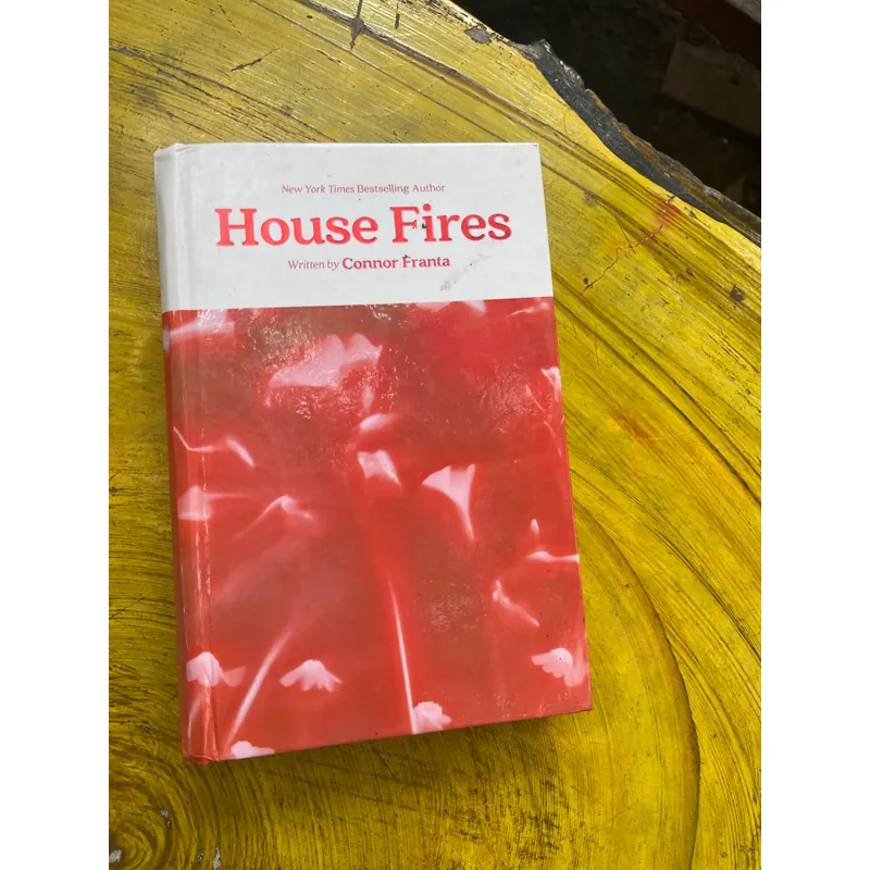 HOUSE FIRE- CONNOR FRANTA 553604