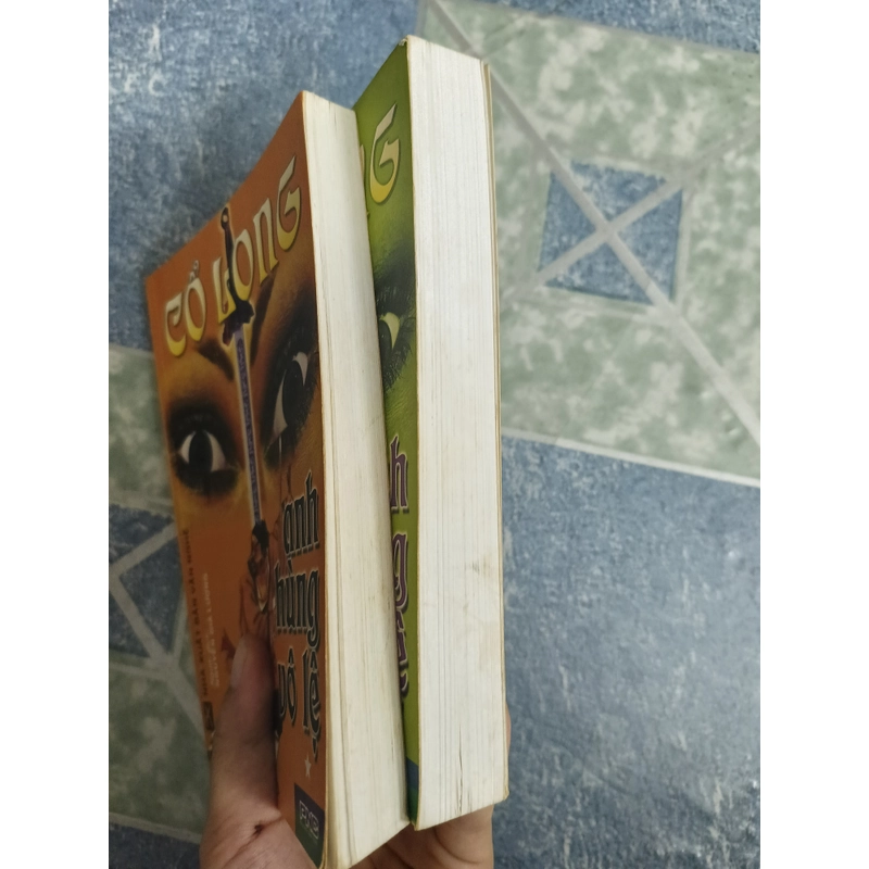 Anh hùng vô lệ - Cổ Long 543446