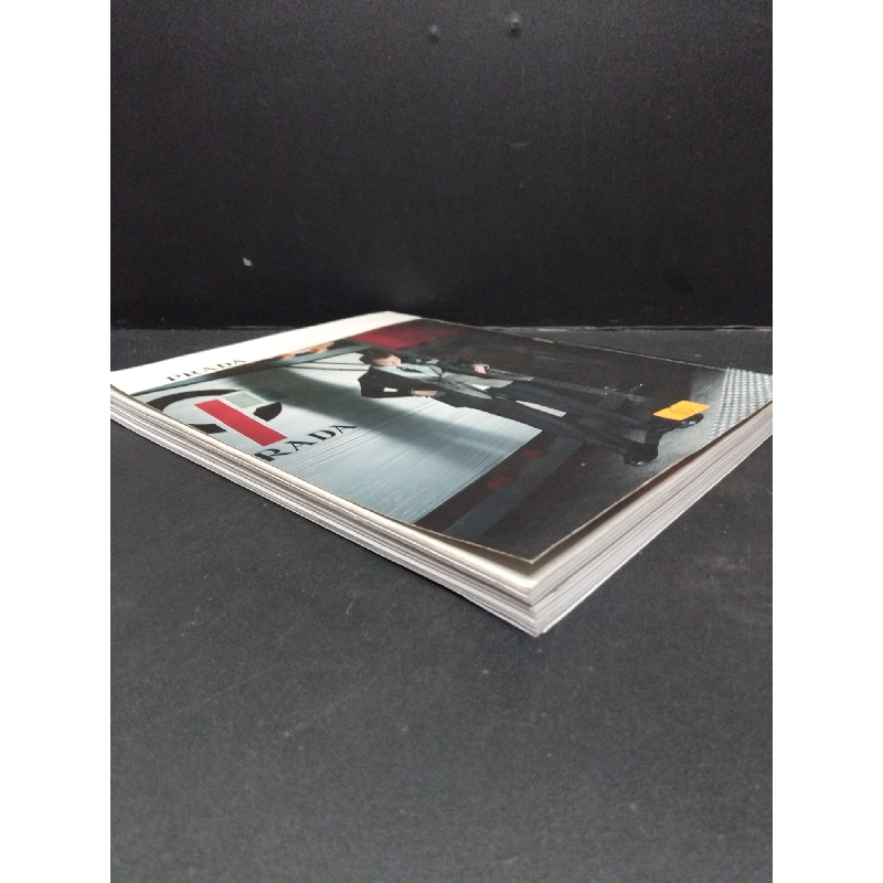 Monocle Building Better Businesses mới 80% ố nhẹ HCM2809 NGOẠI VĂN 917216