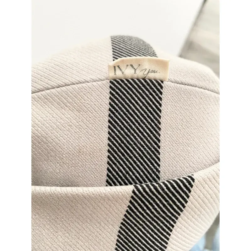 MỚI 98% *** QUẦN KAKI IVY MODA / IVY YOU KẺ CARO* SIZE S* TẶNG QUÀ 0Đ 591505