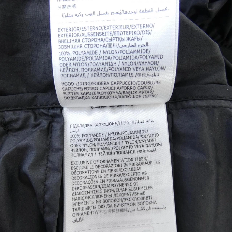 【Khuyến mãi】Áo khoác Moncler MONCLER 635701