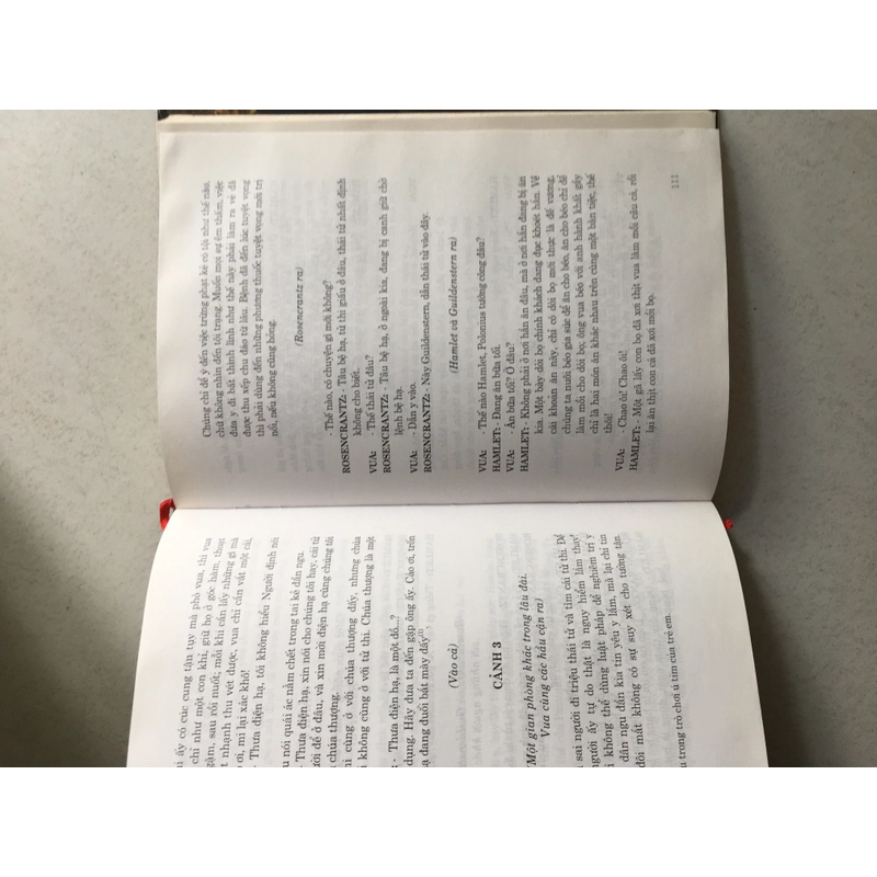 Hamlet; Romeo Và Juliet (10 Tác Phẩm Lớn Nhất Mọi Thời Đại, Bìa Cứng) 521763