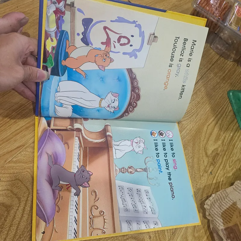 The Aristocats storybook 3
20k 674811