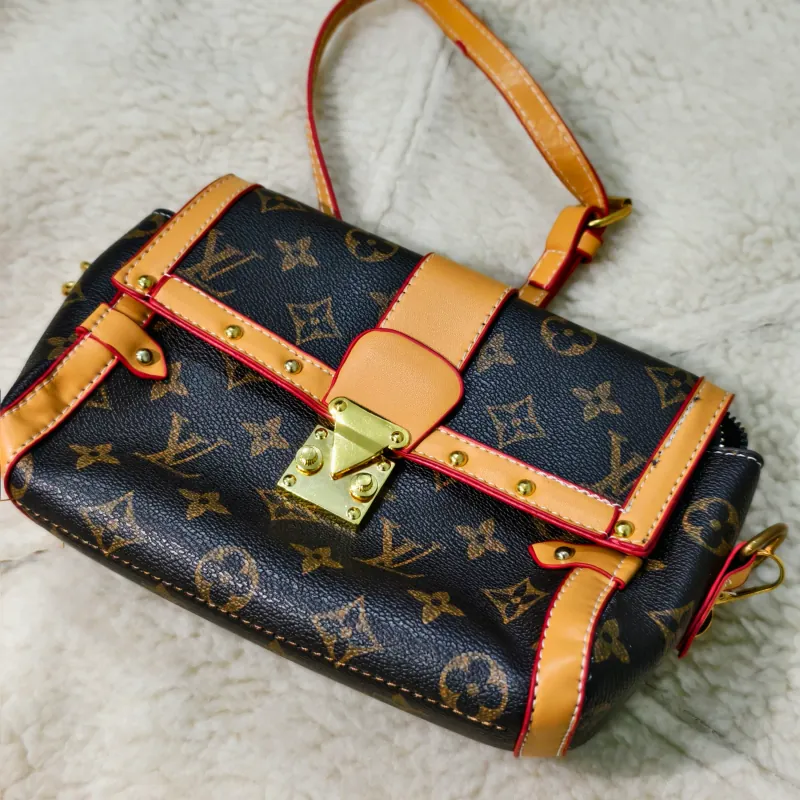 THANH LÝ: TÚI XINH GIÁ HẠT DẺ 1004322