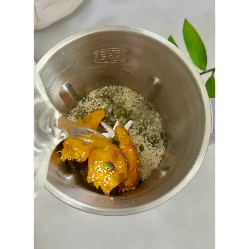 UNIE UMB10 – Máy làm sữa hạt 1L nhỏ gọn, tiện lợi 733248