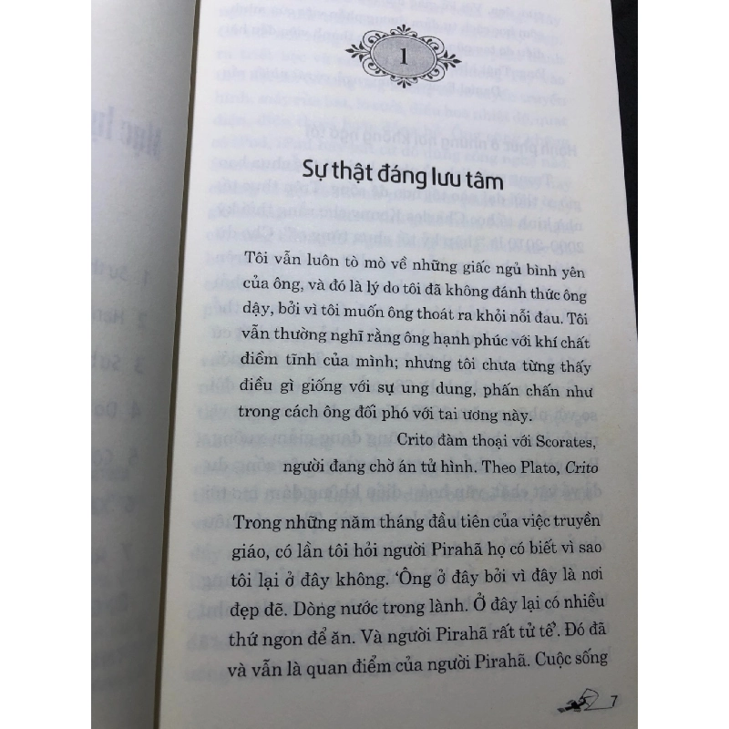 Dẫn luận về hạnh phúc 2016 mới 80% ố bẩn nhẹ bụng sách Daniel M Haybron HPB2606 KỸ NĂNG 916064