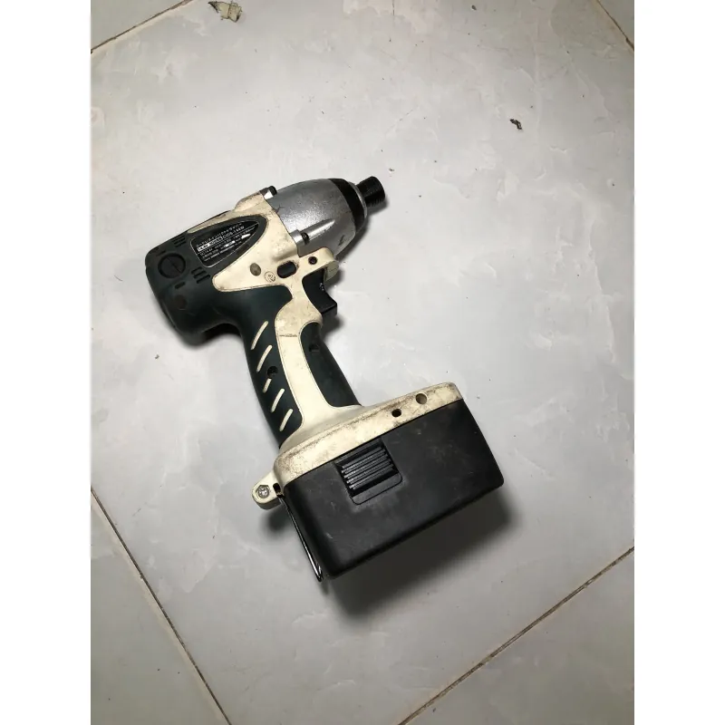 Máy bắt vít động lực pin Nhật 800359