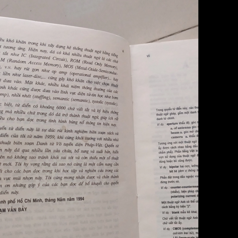 Từ điển điện tử và tin học Anh - Việt 447410