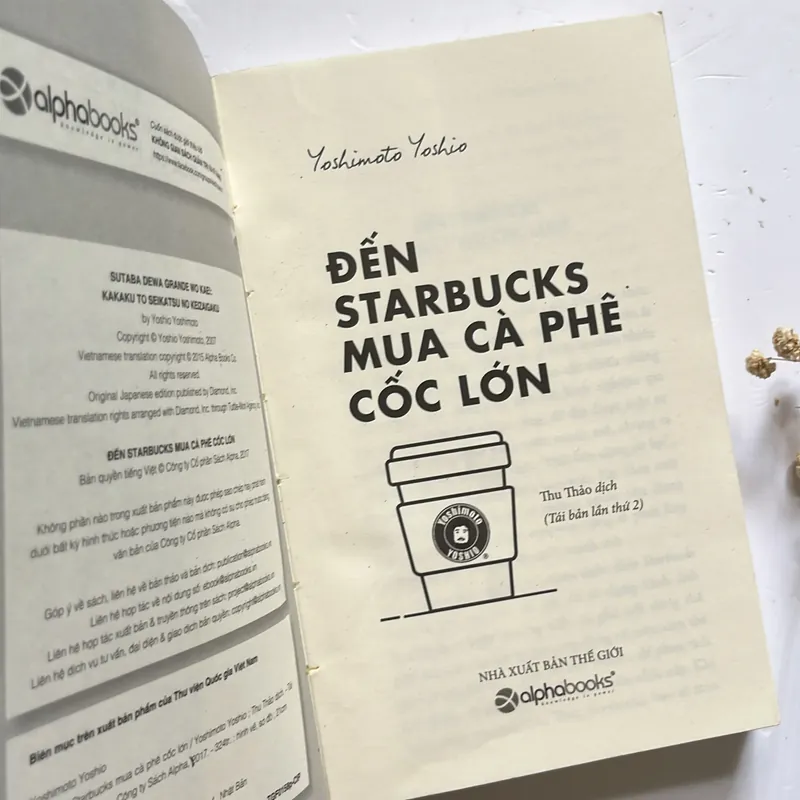 Bán sách cũ - Đến Starbucks mua cà phê cốc lớn - Yoshimoto Yoshio 566529