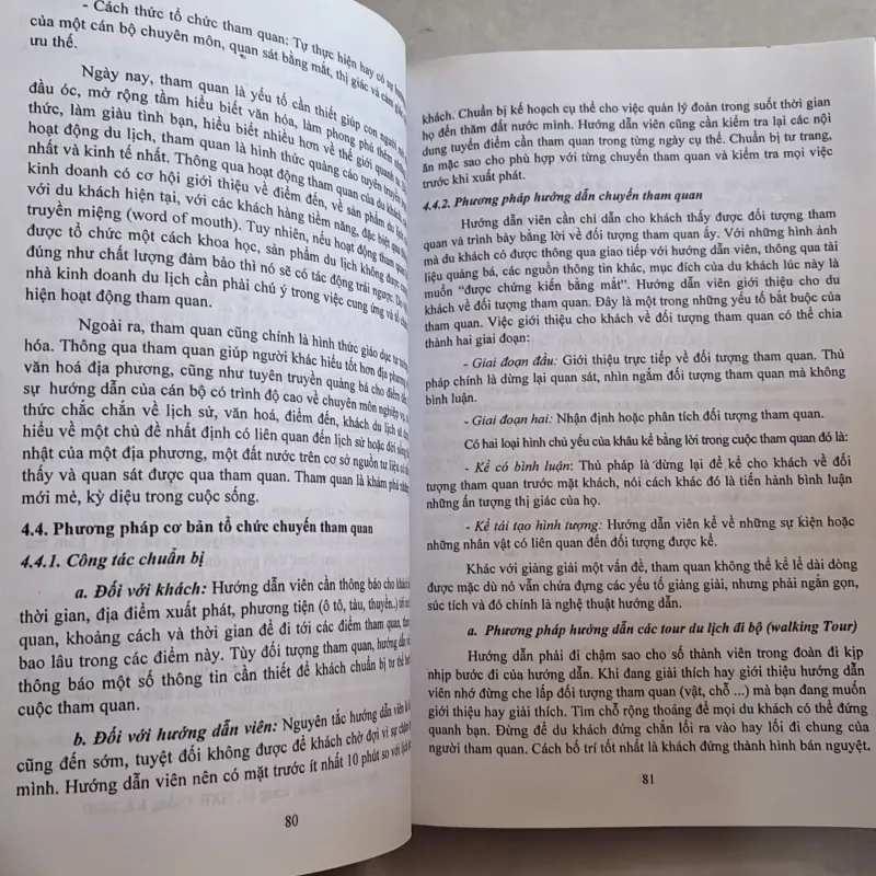 Hướng dẫn du lịch - Ts Bùi Thị Tám 779969