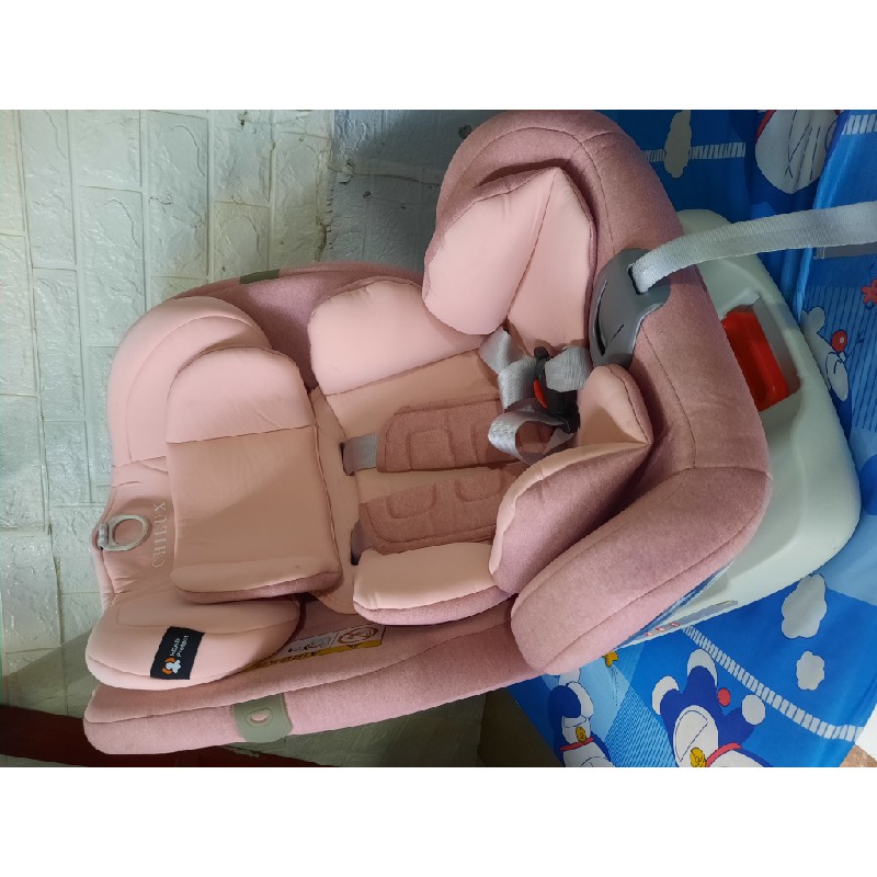 Ghế ngã xoay 360.isofix sử dụng từ sơ sinh đến 10tuoi.mới 90% bass 1tr900.còn bảo hành 44558