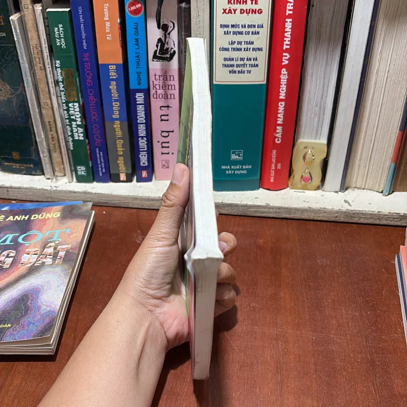 II Văn Học: Người Mẹ Anh Hùng Làng Phú Hội - Tô Phương - 2011 785598