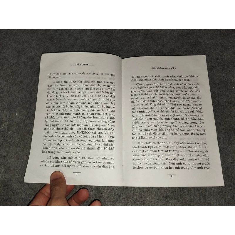 GÓA CHỒNG MỘT THẾ KỶ - VĂN CHINH 538085