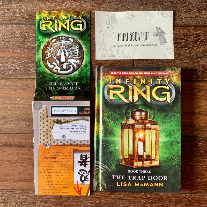 Sách ngoại văn Infinity Ring: Book 3: The Trap Door và Book 7: The Iron Empire, Used 538195