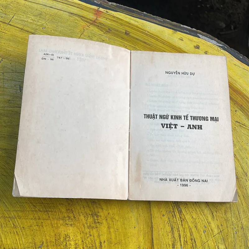 COMBO VĂN PHẠM ANH NGỮ & THUẬT NGỮ KINH TẾ THƯƠNG MẠI VIỆT-ANH 737748