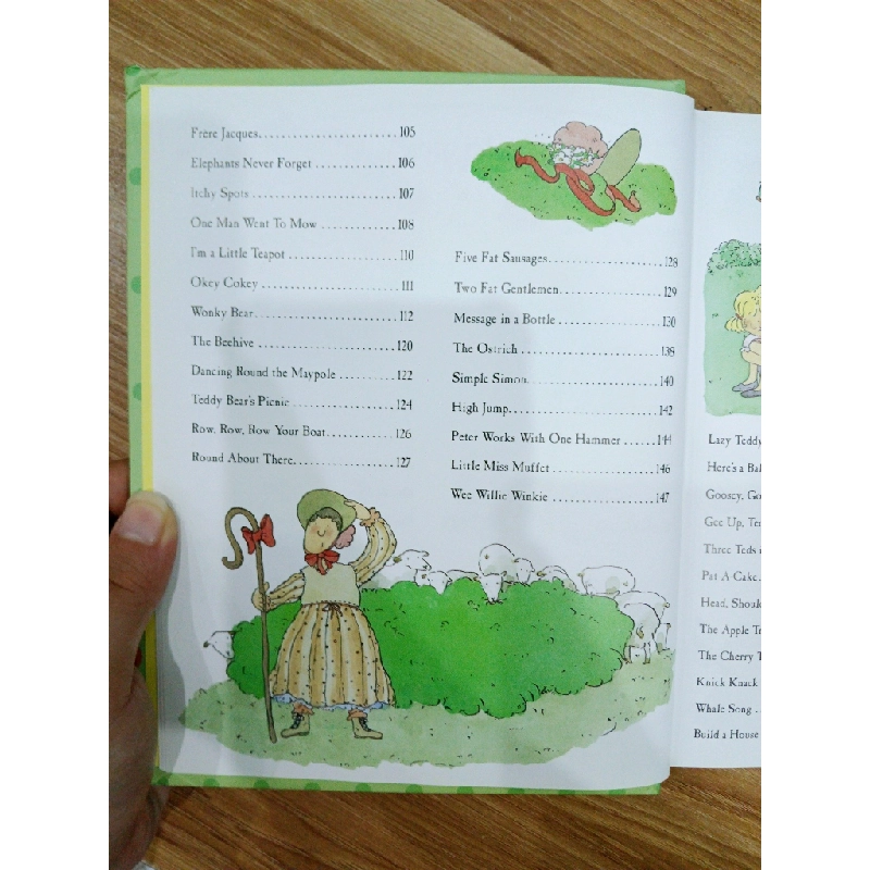 Over 150 Stories and Rhymes for your little one  Parragon Books 531348